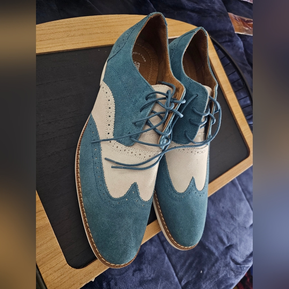 Cole Haan Blue and Cream Oxford Wingtips